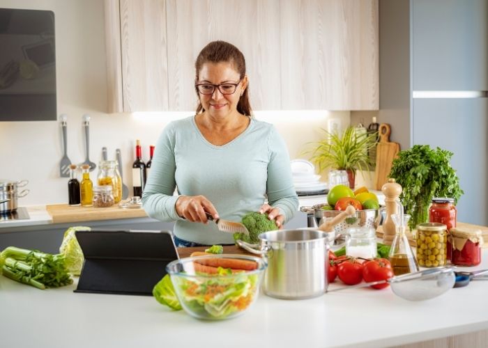 alimentation bienveillance plaisir repas Métabolique Nutrition transformation