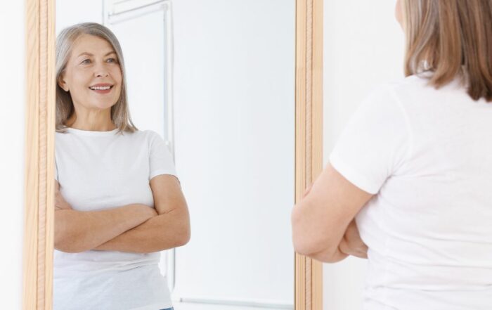 Personne retrouvant confiance en soi et transformant son métabolisme – syndrome de l’imposteur corporel